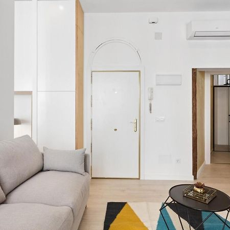 Modern 1 Bedroom Apartment Near Lavapies Madrid Eksteriør bilde