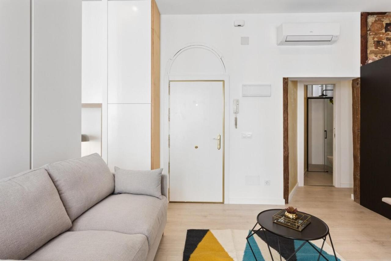 Modern 1 Bedroom Apartment Near Lavapies Madrid Eksteriør bilde