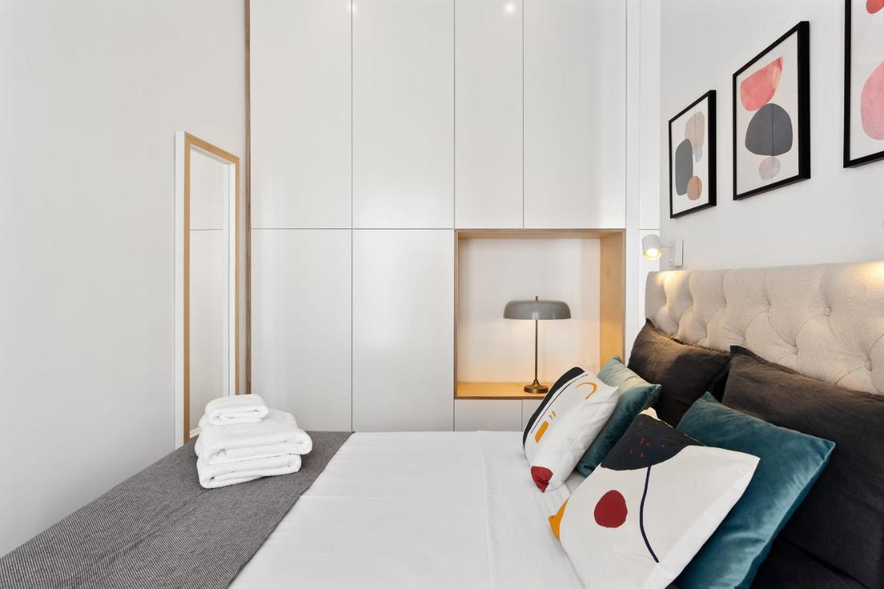 Modern 1 Bedroom Apartment Near Lavapies Madrid Eksteriør bilde